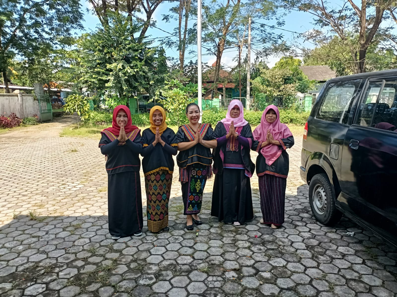 Foto Staff DLH Lombok Tengah