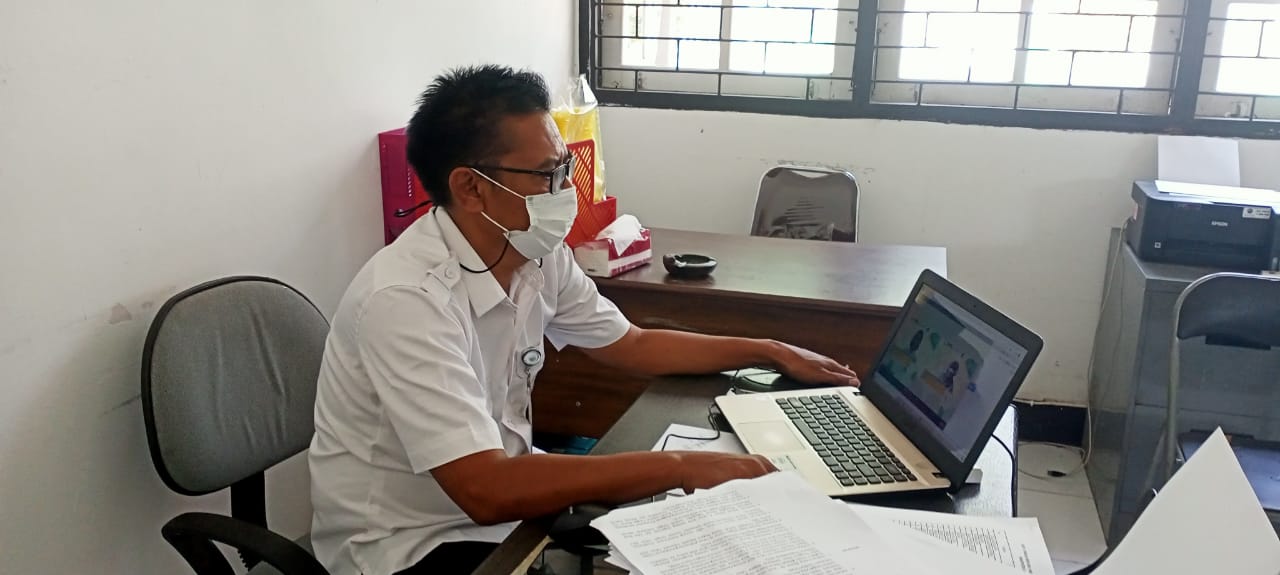 Webinar Gerakan Indonesia Diet Kantong Plastik (GIDKP)