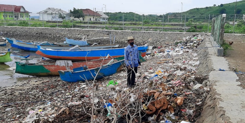 Koordinasi Penanganan Sampah Pelabuhan Perikanan Teluk Awang Kec. Pujut Kab. Loteng